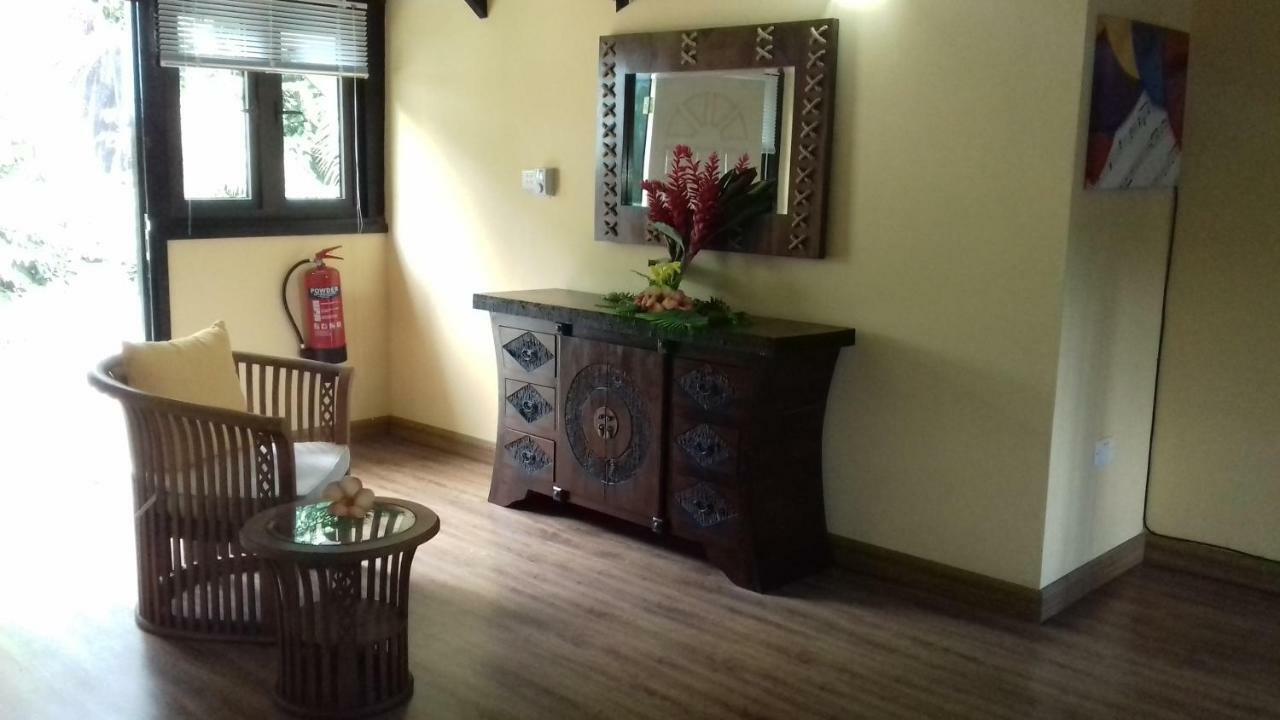 Апартаменты Shay Lyah Self Catering Виктория Экстерьер фото